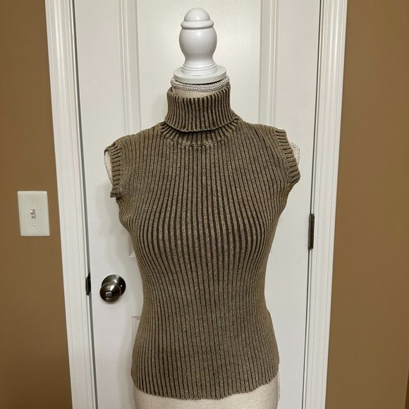 Fever 2 Piece Set Turtleneck Sweater and Jacket - Picture 3 of 13